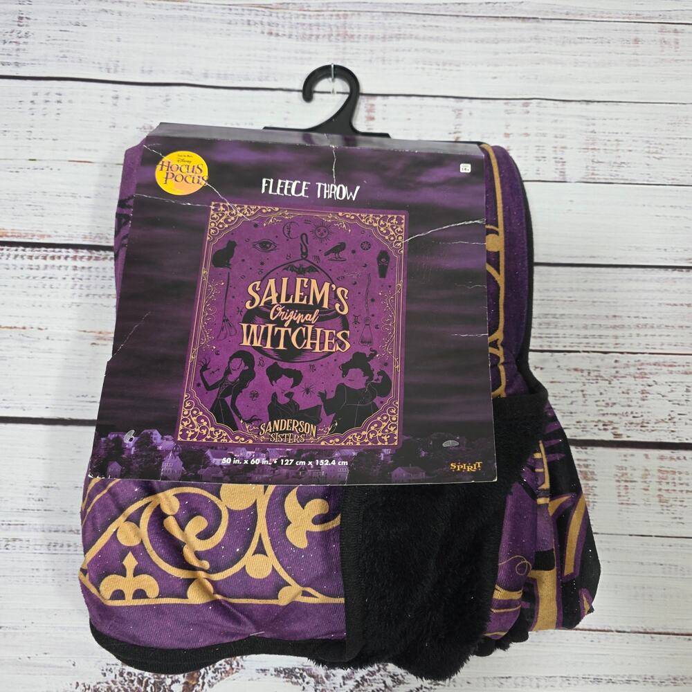 Hocus Pocus Salem's Witch Purple Plush Blanket NWT 60" H x 50" W